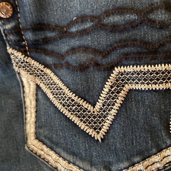 American quality denim - Picture 8 of 8